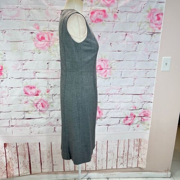 Calvin Klein Women's Sleeveless Professional Sheath Dress In Gray Size 4 - Picture 3 of 7